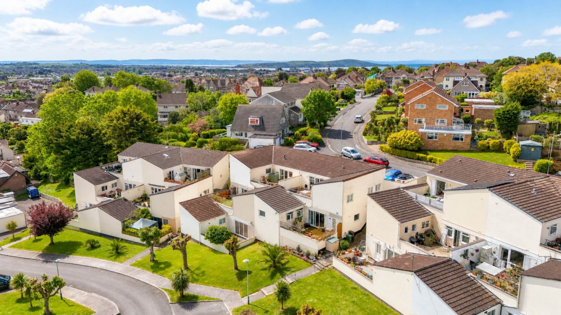Ashcombe Gardens, Milton, Image 2