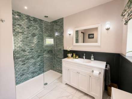 Church Road, Worle Hillside, Image 22