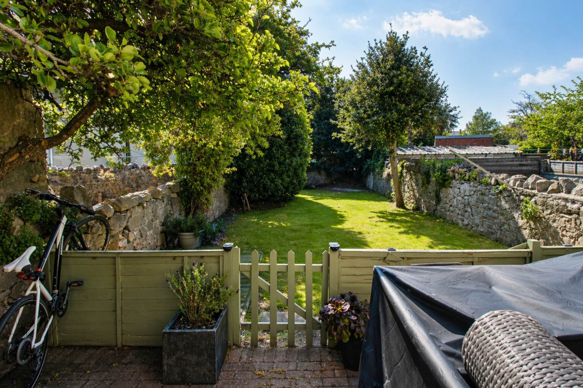 Milton Road**5 Double Bedrooms**South Facing Garden**Two Bathrooms/En Suite/Two Cloakrooms**HMO/Development Potential**, Image 18