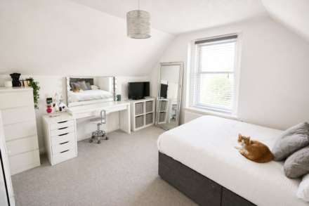 Milton Road**5 Double Bedrooms**South Facing Garden**Two Bathrooms/En Suite/Two Cloakrooms**HMO/Development Potential**, Image 11