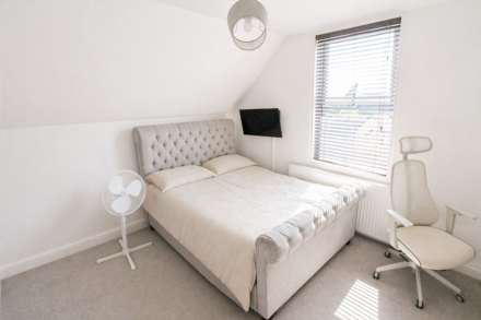 Milton Road**5 Double Bedrooms**South Facing Garden**Two Bathrooms/En Suite/Two Cloakrooms**HMO/Development Potential**, Image 12