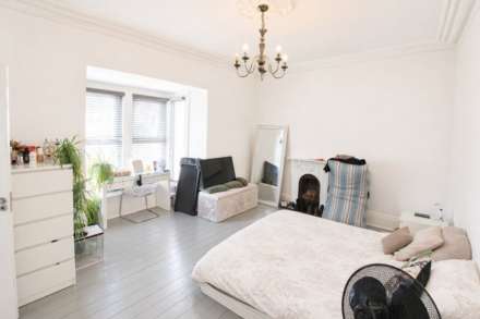 Milton Road**5 Double Bedrooms**South Facing Garden**Two Bathrooms/En Suite/Two Cloakrooms**HMO/Development Potential**, Image 7