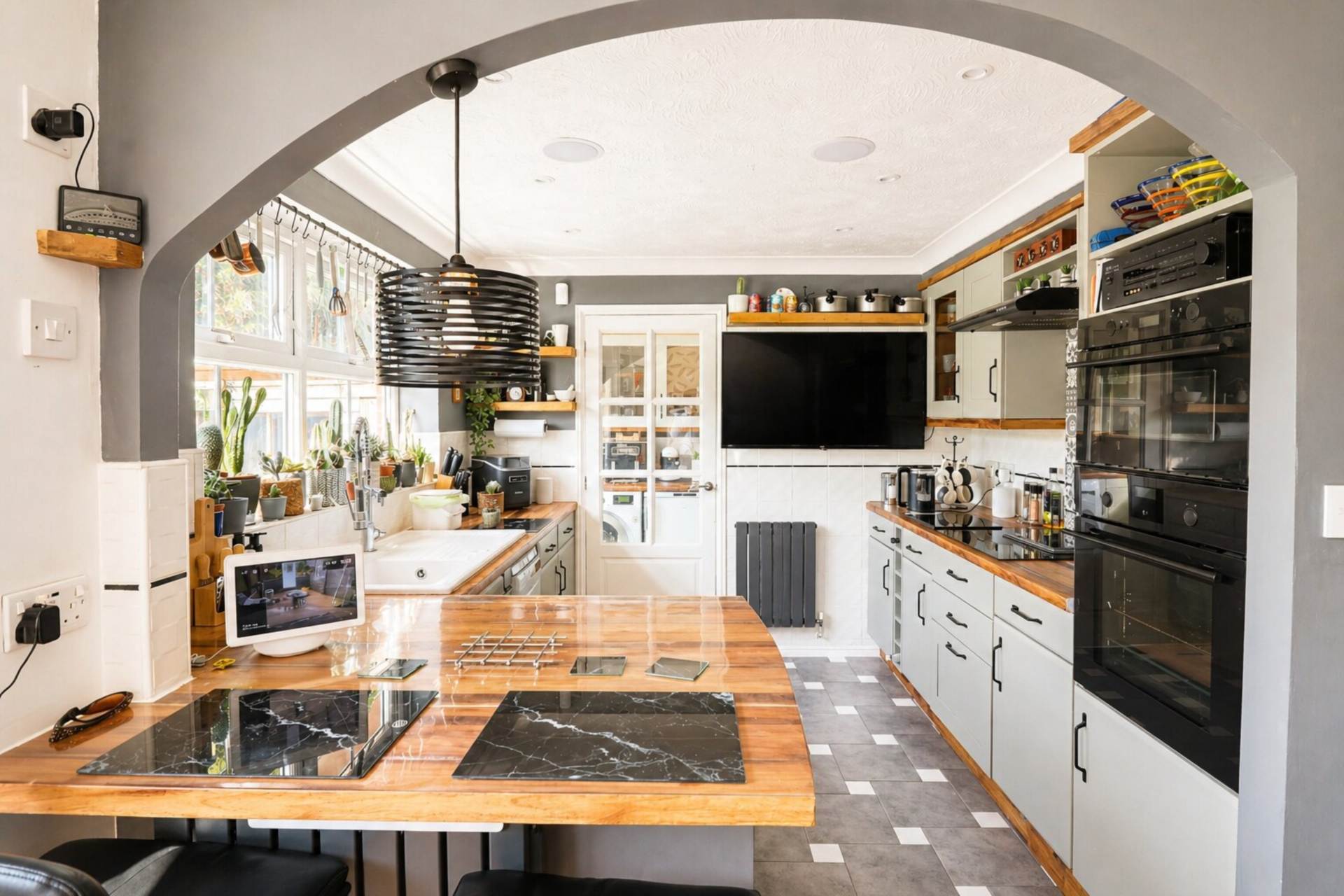 Longridge Way, Edge Of Weston Village, Image 6