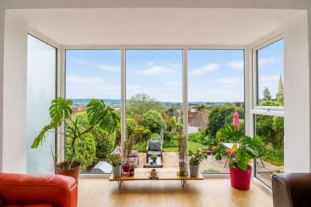 Trewartha Close, Hillside, Image 10