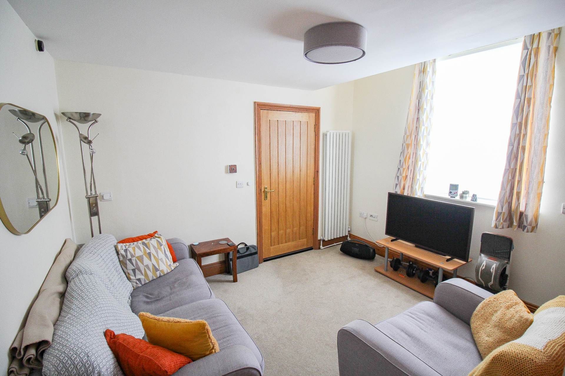St Saviours Church**Own Entrance**Versatile Layout**Allocated Parking**Super Location**, Image 9