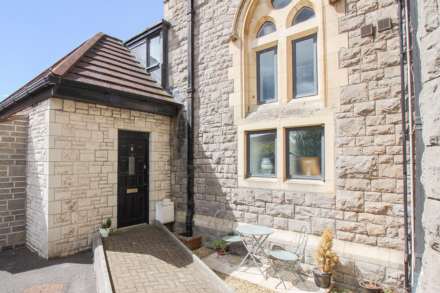 St Saviours Church**Own Entrance**Versatile Layout**Allocated Parking**Super Location**