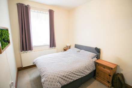 St Saviours Church**Own Entrance**Versatile Layout**Allocated Parking**Super Location**, Image 10