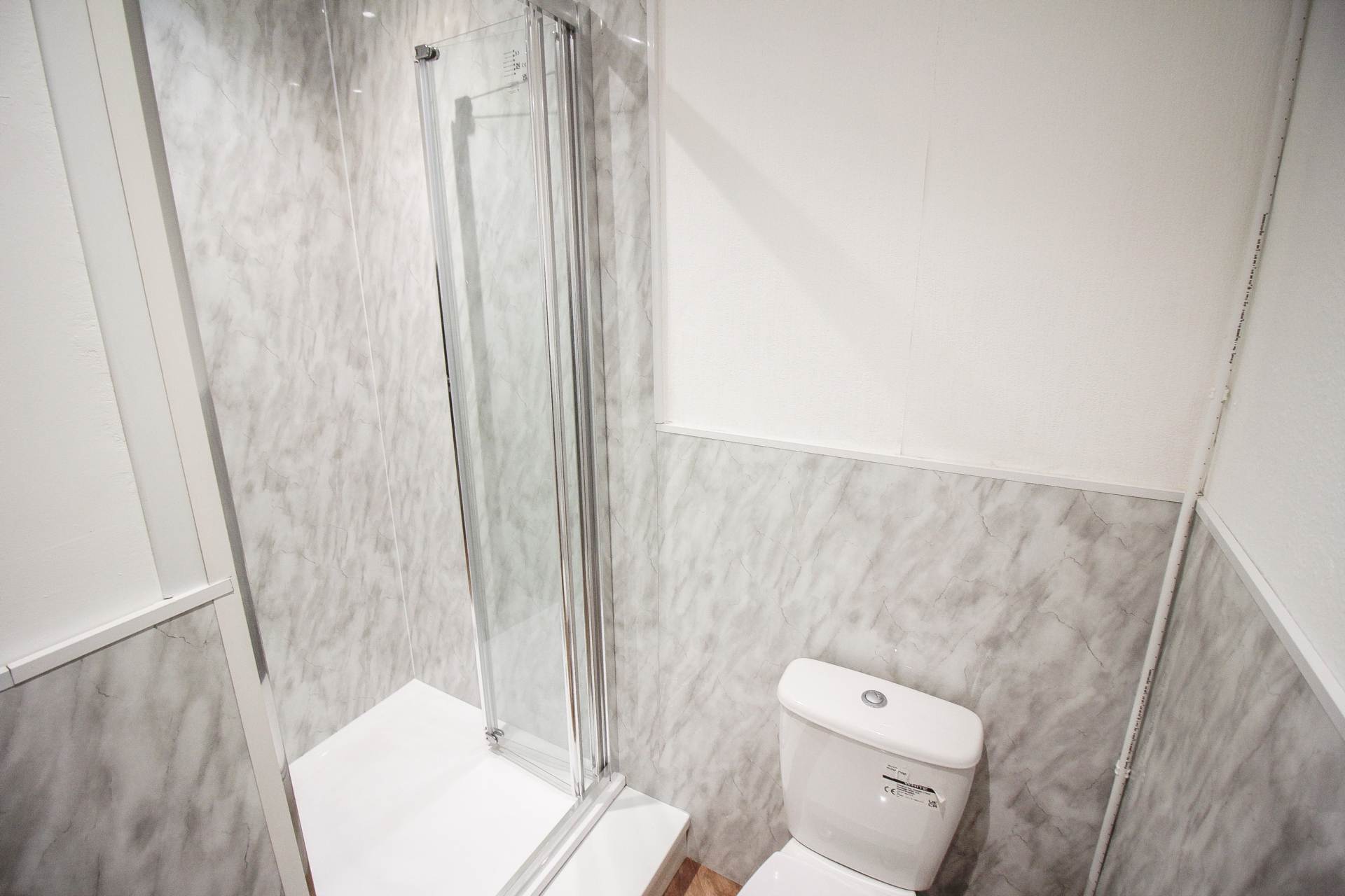 South Ward**2 Bedrooms**Garden Area**New Kitchen & Shower Room**Parking**, Image 10