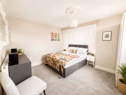 Coombe Road, Hillside, Image 13