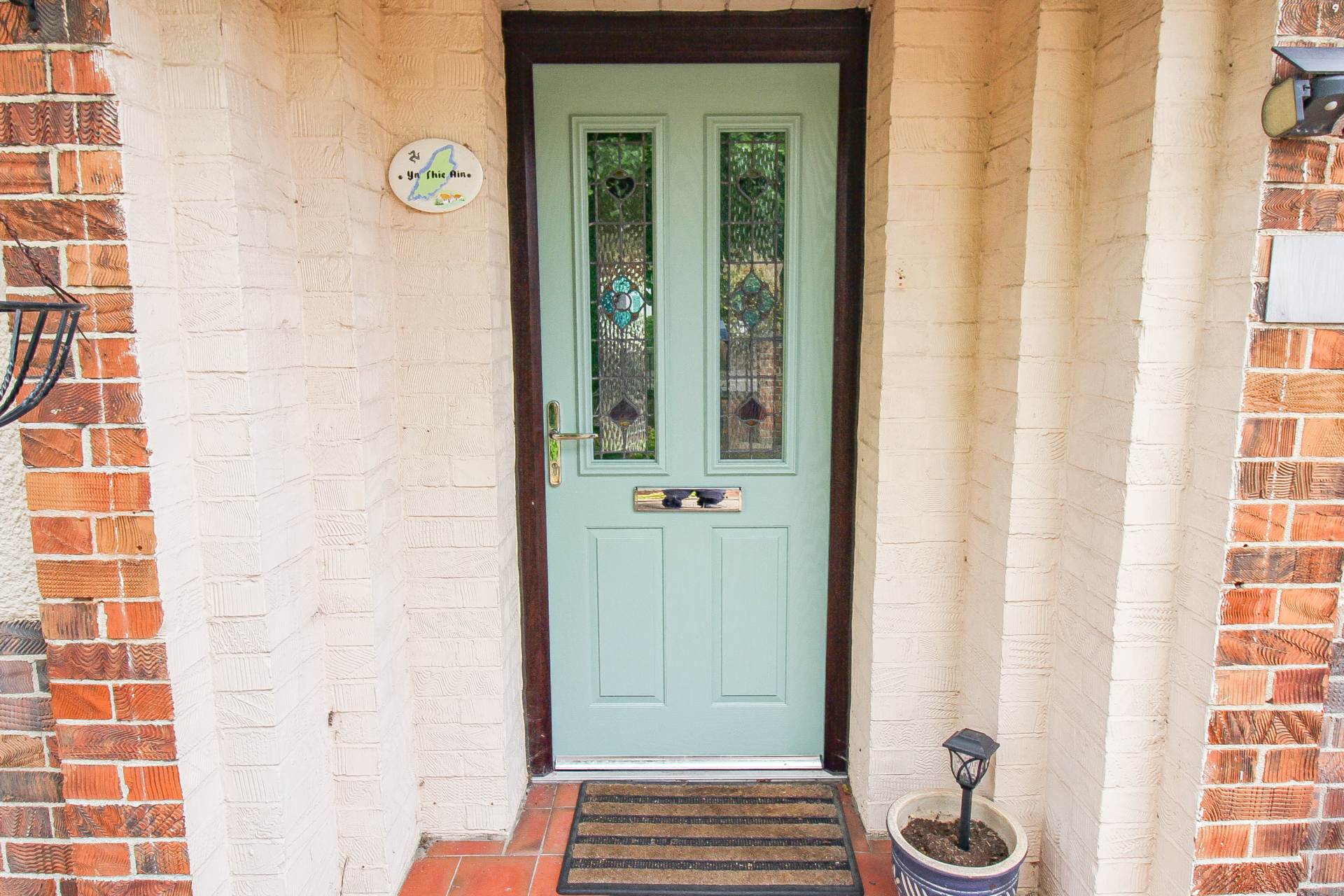 South Ward**4 Bedrooms**Occasional Bedroom/Loft Room**South Facing Garden**Garage/Workshop & Ample Parking**, Image 2