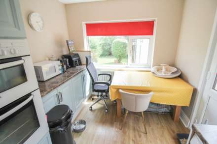 South Ward**4 Bedrooms**Occasional Bedroom/Loft Room**South Facing Garden**Garage/Workshop & Ample Parking**, Image 8