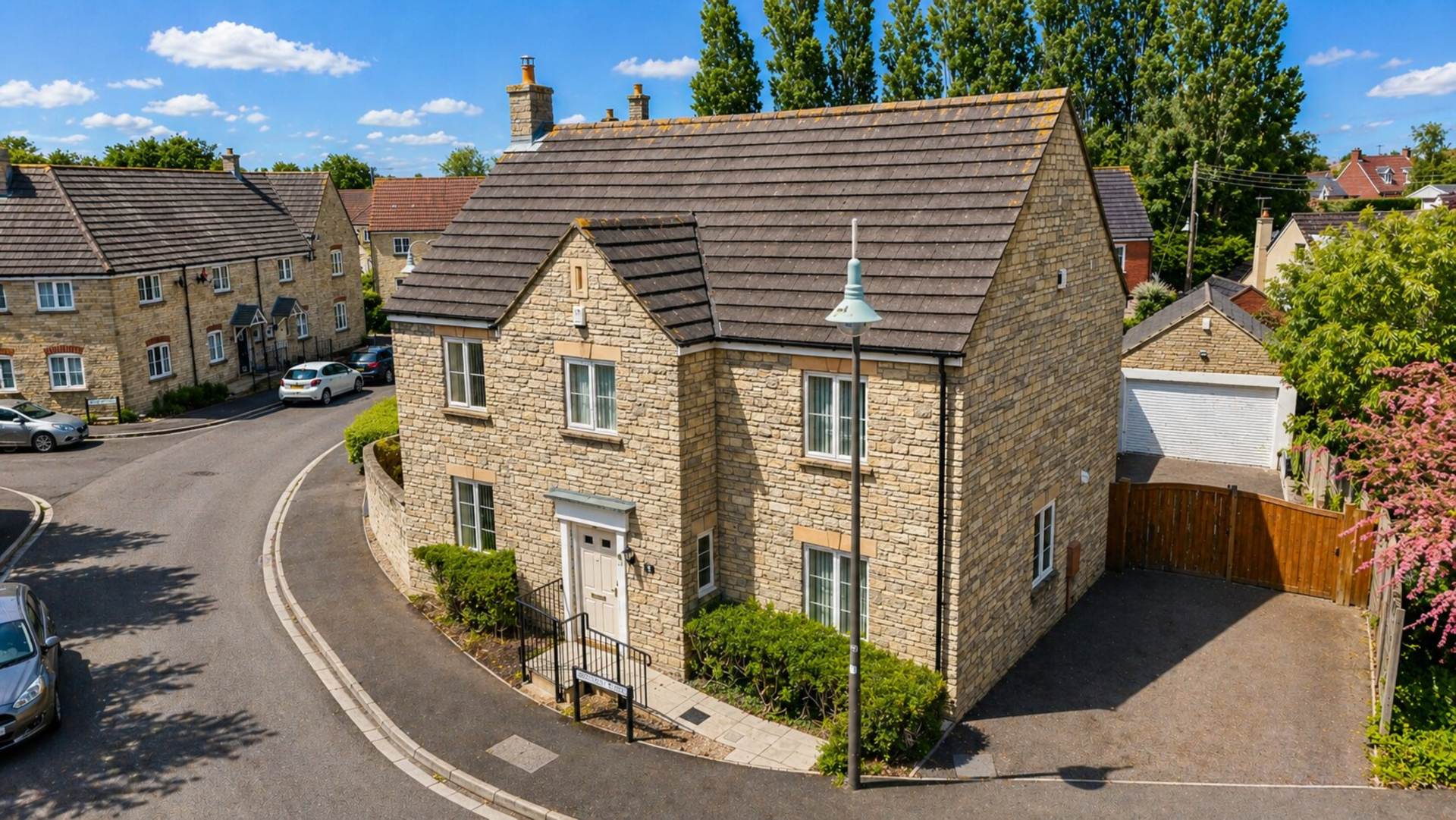 Pastures Avenue, St Georges, Image 1