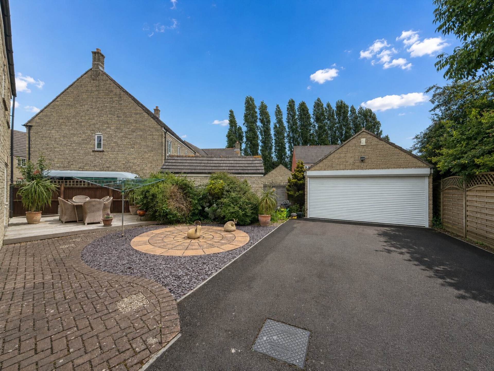 Pastures Avenue, St Georges, Image 10