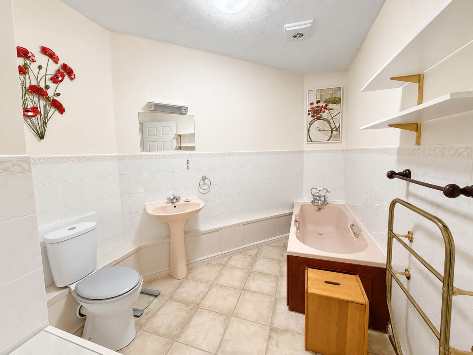 Carlton Mansions, Sea Front Penthouse Apartment, Image 14