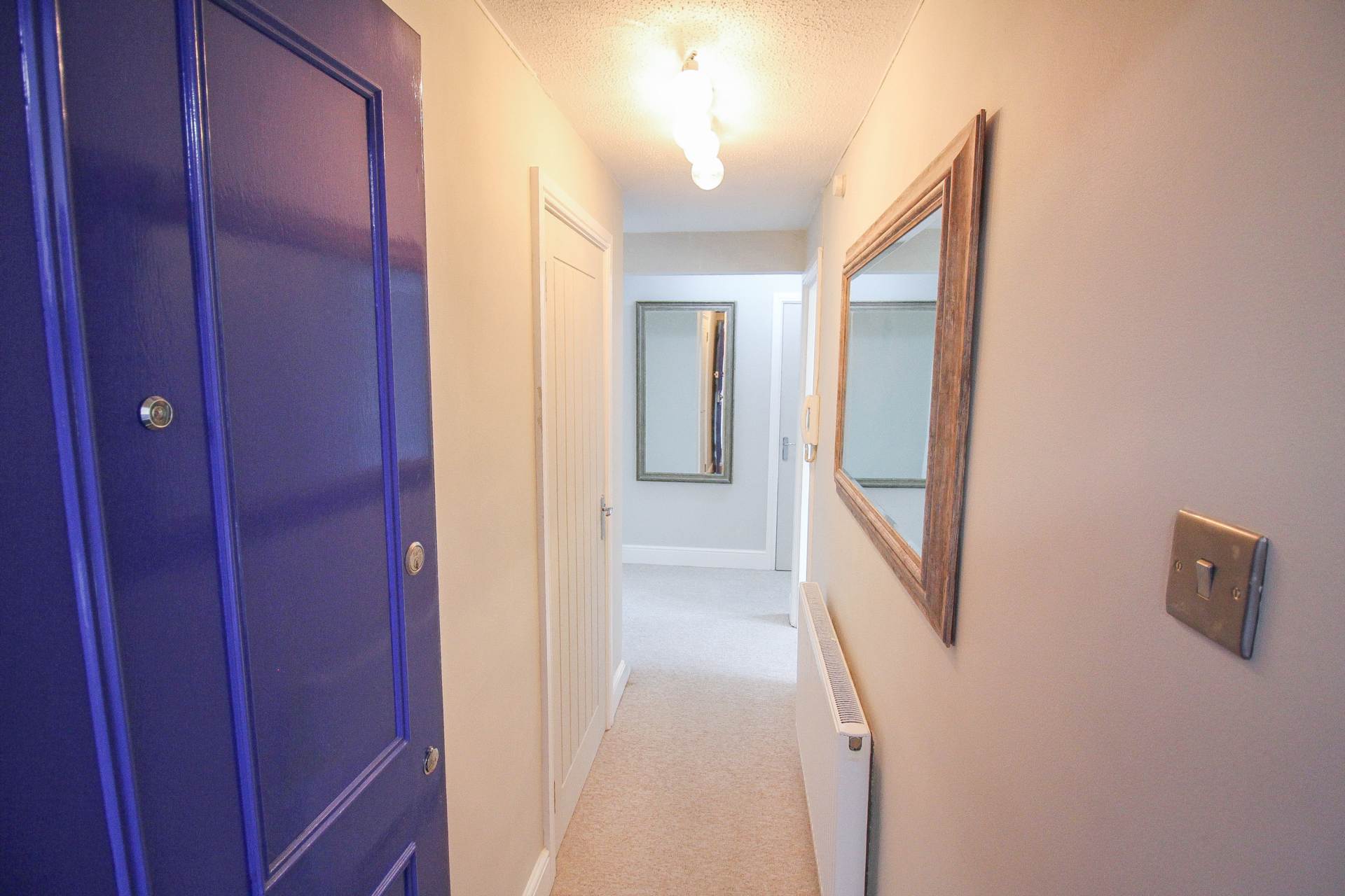 Arundell Court**Ground Floor**Totally Renovated**two Bedrooms**Patio Area**2 Minutes to Town**, Image 13