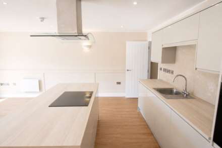 Ellenborough Park South, Weston-super-Mare, Image 7