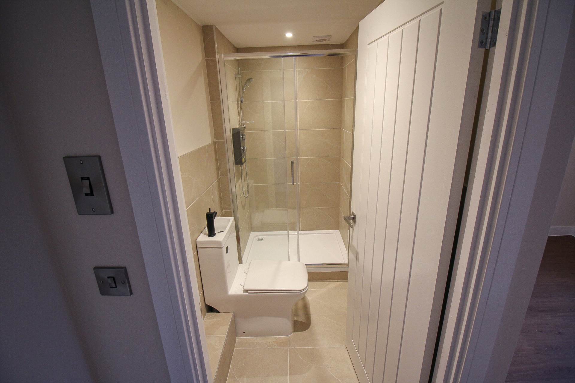 Ellenborough Park South**2 Minutes to Beach**Open Plan Living**2 Bedrooms**Garden**Allocated Parking**, Image 11