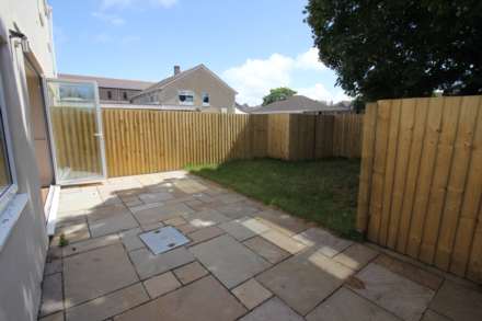 Ellenborough Park South**2 Minutes to Beach**Open Plan Living**2 Bedrooms**Garden**Allocated Parking**, Image 15