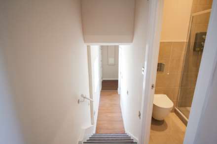 South Ward**2 Minutes to Beach**Ideal First Time Buy**Newly Converted Apartment**, Image 8