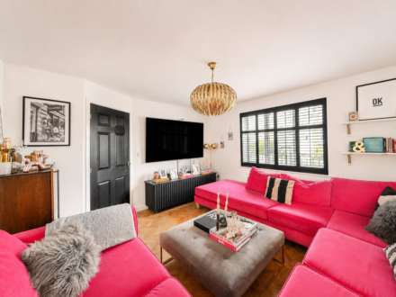 Hercules Road, Haywood Village, Image 4