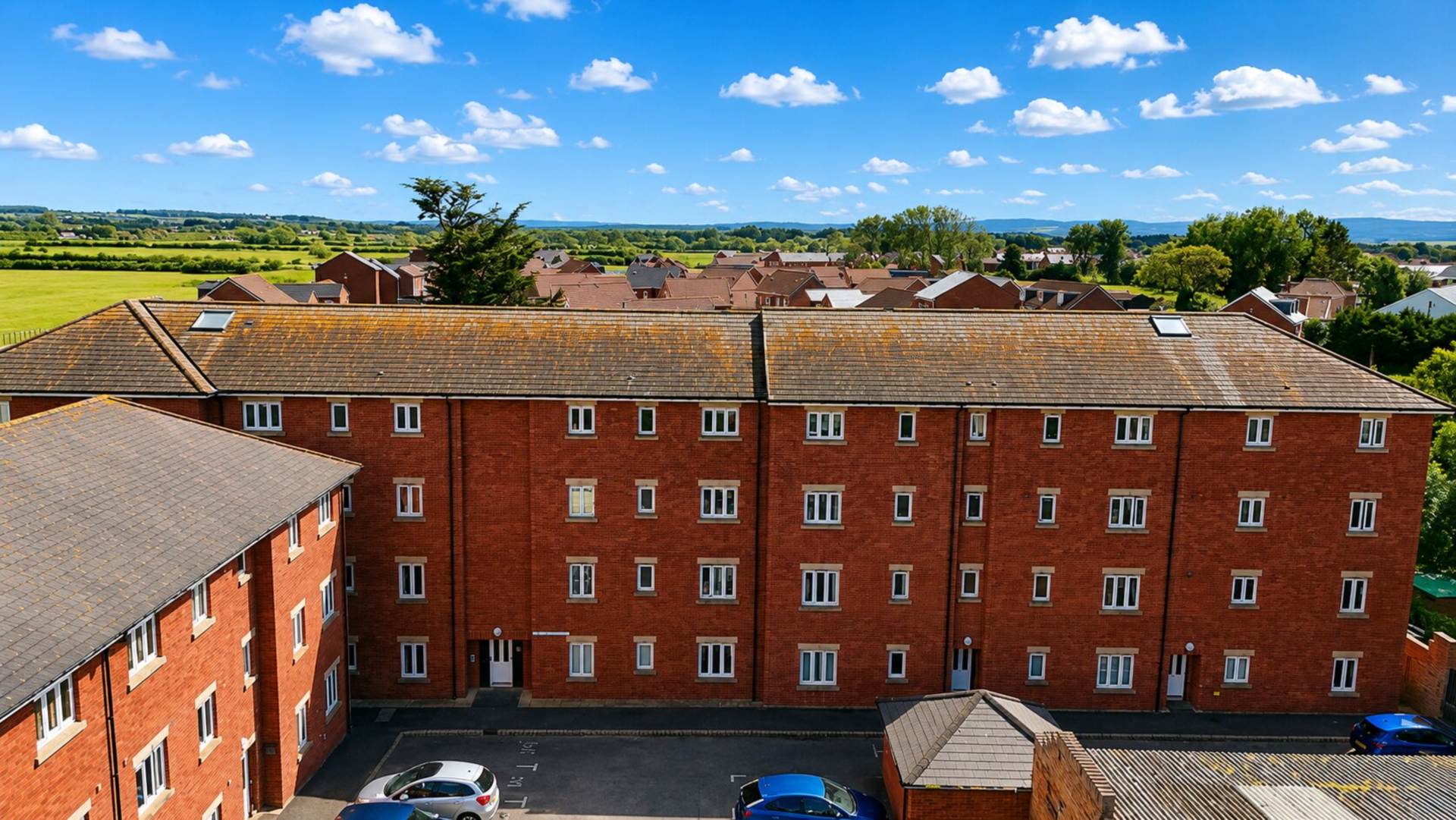 Charlotte Court, Highbridge, Image 13