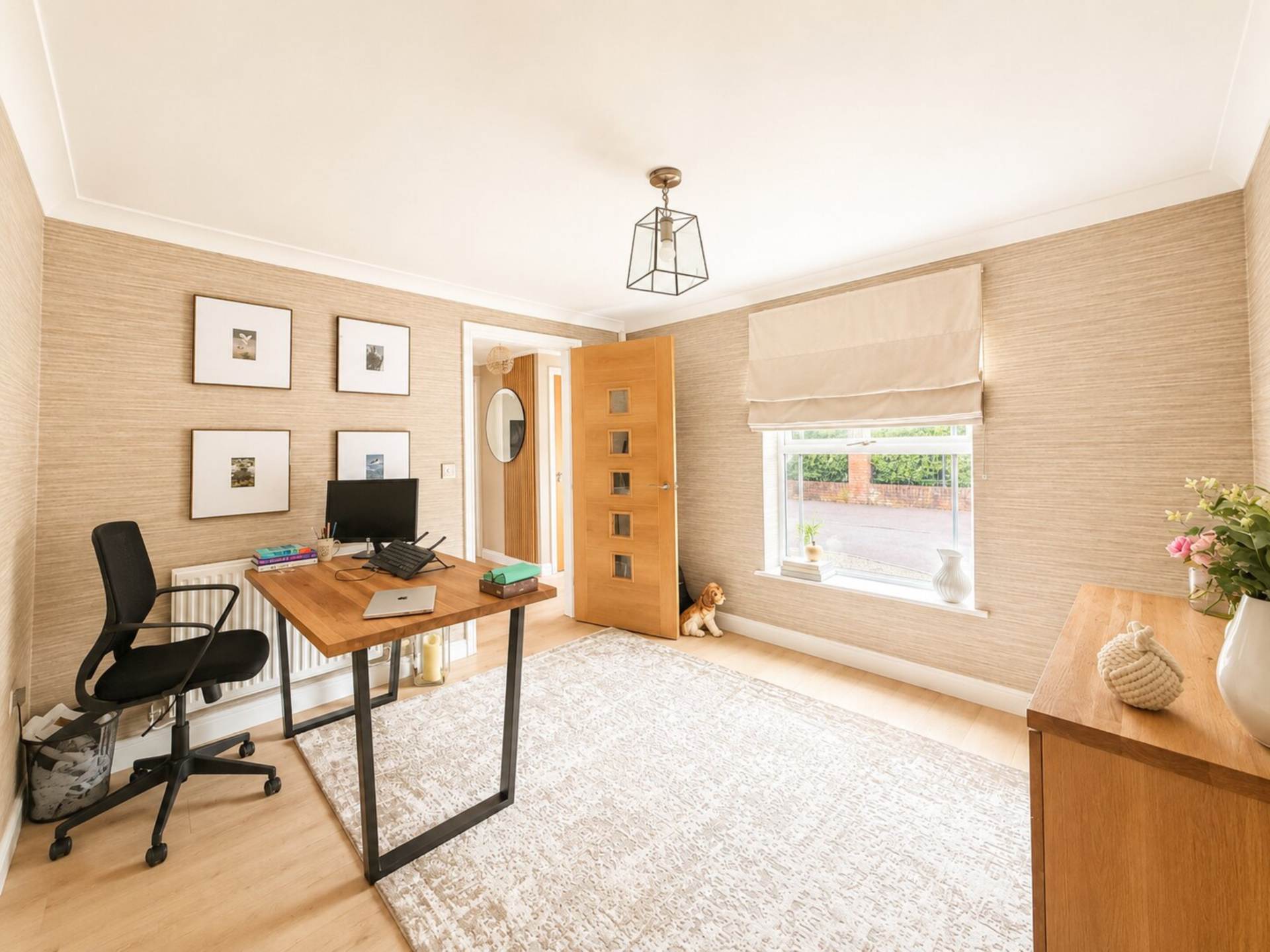 Merton Drive, Exceptional Executive Home, Image 16