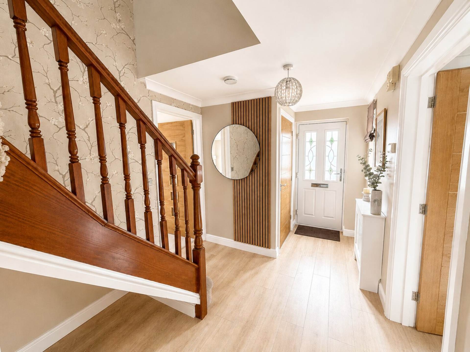 Merton Drive, Exceptional Executive Home, Image 17