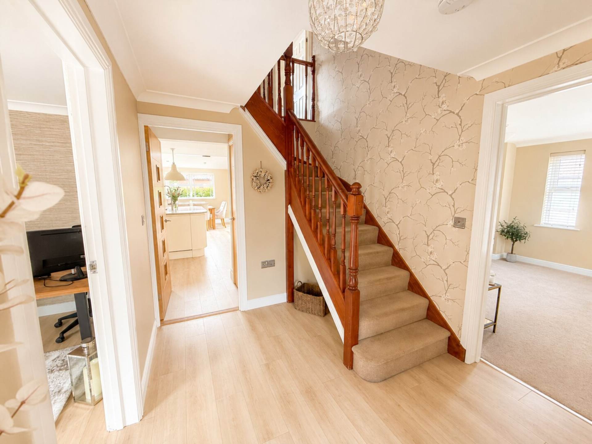 Merton Drive, Exceptional Executive Home, Image 3