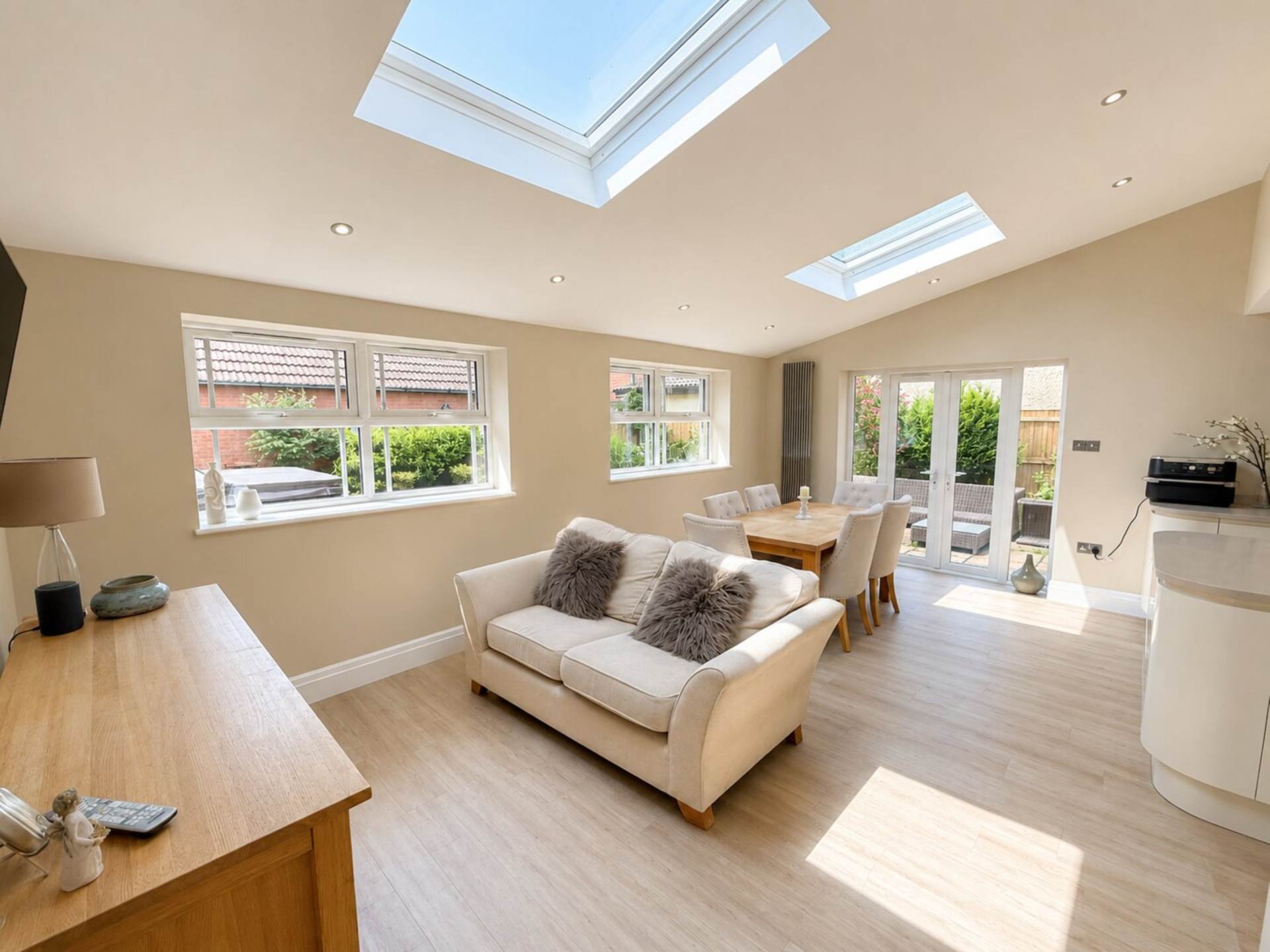 Merton Drive, Exceptional Executive Home, Image 8