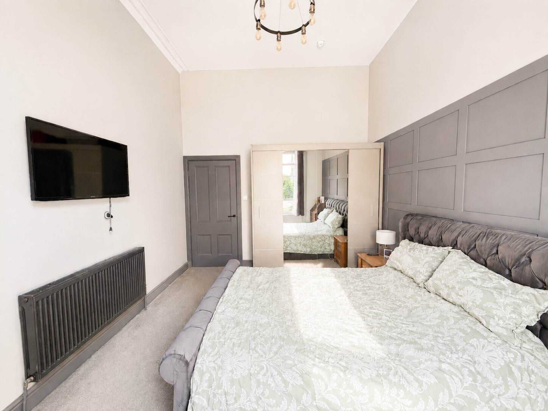 South Road, Hillside - Renovated & Character Filled Flat - Own Entrance, Image 10