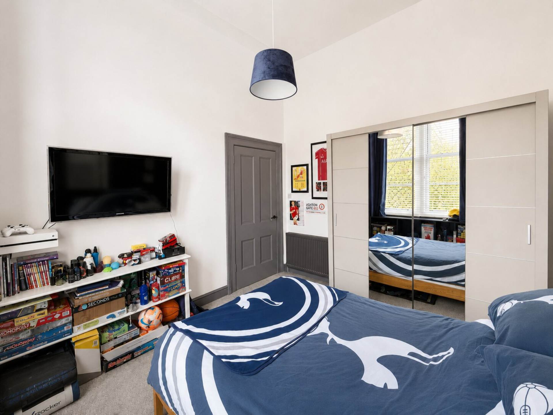 South Road, Hillside - Renovated & Character Filled Flat - Own Entrance, Image 12