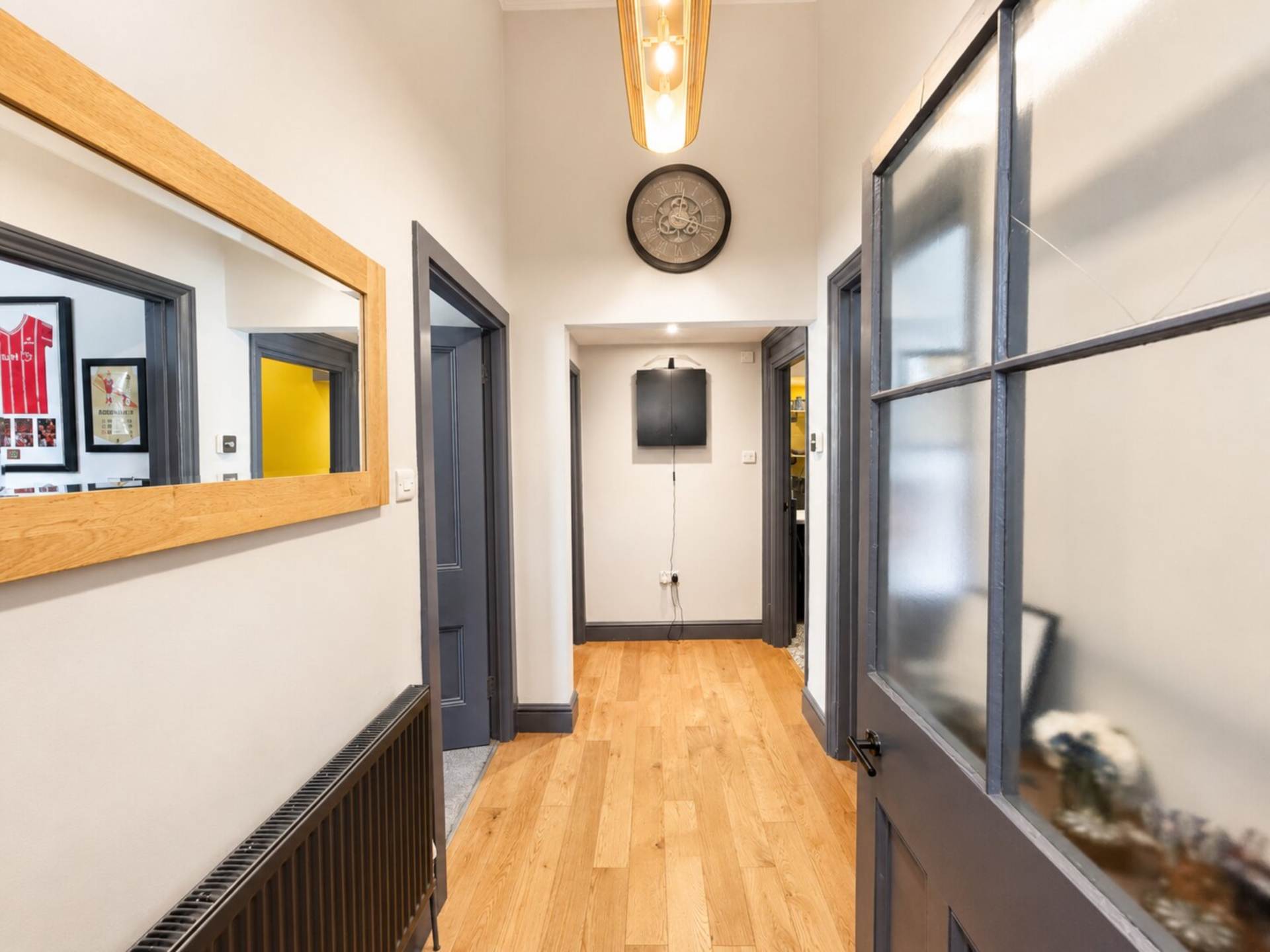 South Road, Hillside - Renovated & Character Filled Flat - Own Entrance, Image 3