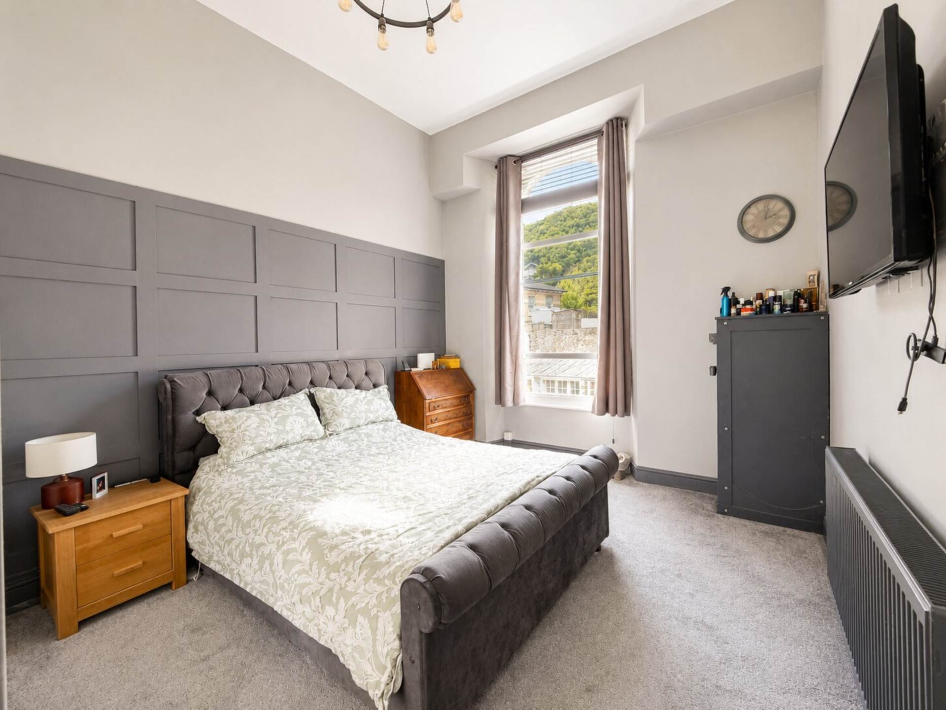 South Road, Hillside - Renovated & Character Filled Flat - Own Entrance, Image 9