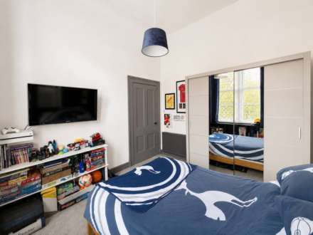 South Road, Hillside - Renovated & Character Filled Flat - Own Entrance, Image 12