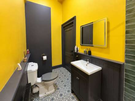 South Road, Hillside - Renovated & Character Filled Flat - Own Entrance, Image 14