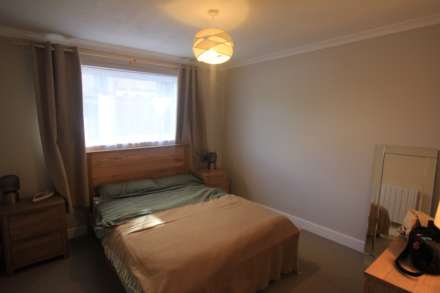 Woodford Court, 21 Clarence Road North, Image 2