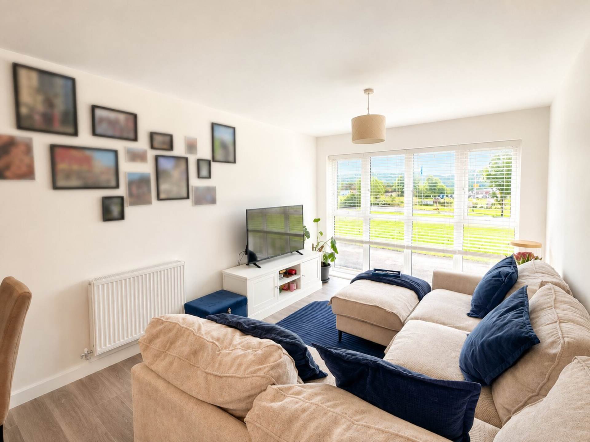 Airoh End, Haywood Village - Ground Floor Apartment - Own Entrance, Image 5