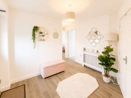Airoh End, Haywood Village - Ground Floor Apartment - Own Entrance, Image 2