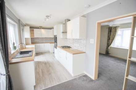 Weston super Mare**4 Bedrooms**Great Value for Money**No Onward Chain**, Image 7
