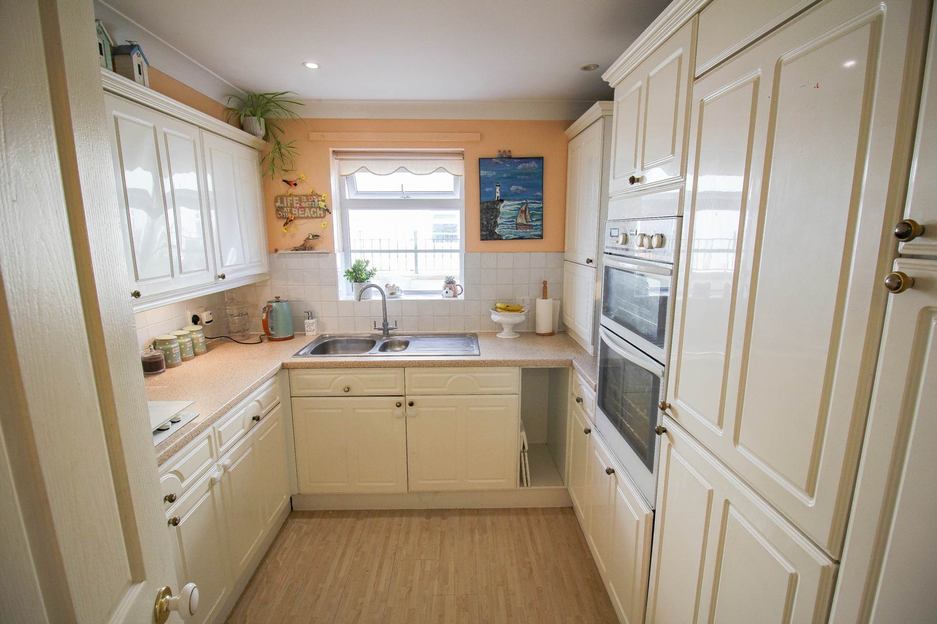 Royal Sands**Gated Development**3 Bedrooms**Sun Terrace & Balcony**, Image 12