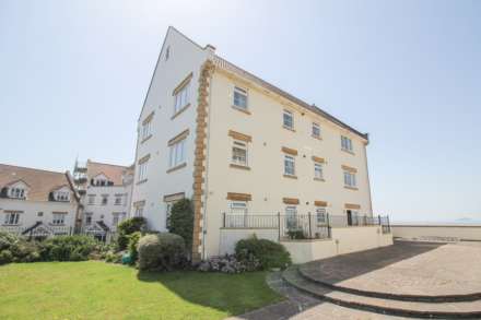 Royal Sands**Gated Development**3 Bedrooms**Sun Terrace & Balcony**, Image 3