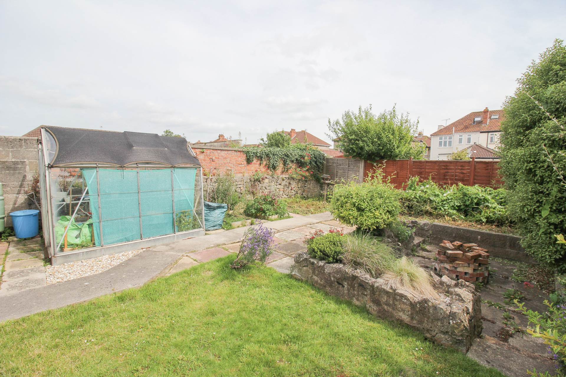 South Ward**Great Value for Money**100ft Sunny Rear Garden**3/4 Bedrooms**No Onward Chain**, Image 20