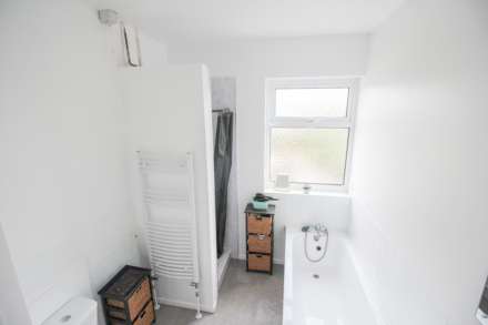 South Ward**Great Value for Money**100ft Sunny Rear Garden**3/4 Bedrooms**No Onward Chain**, Image 12