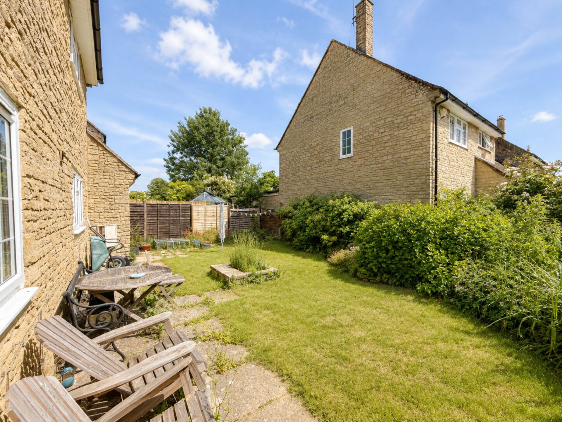 Barn End, Marshfield, Image 13