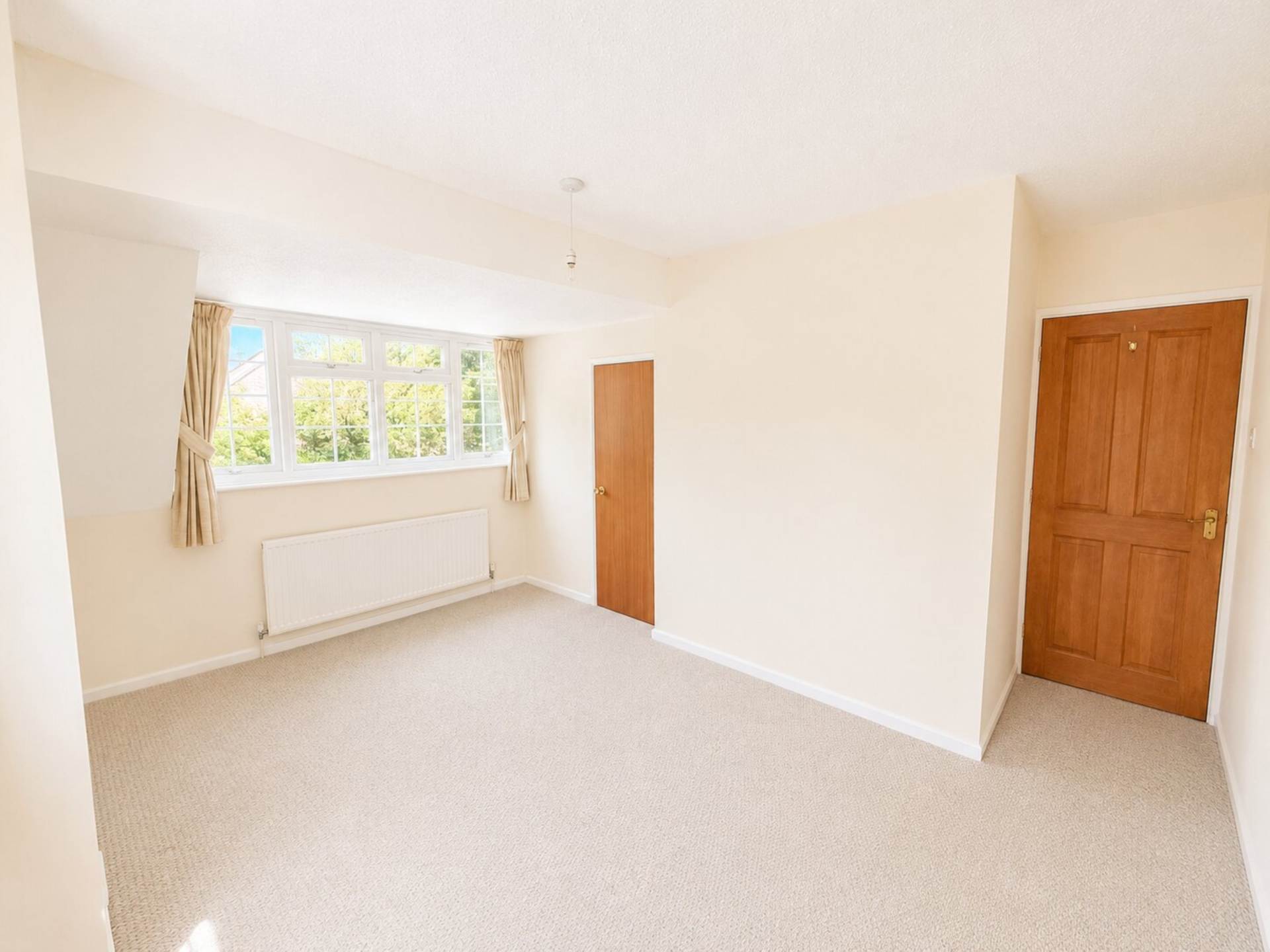 Barn End, Marshfield, Image 15