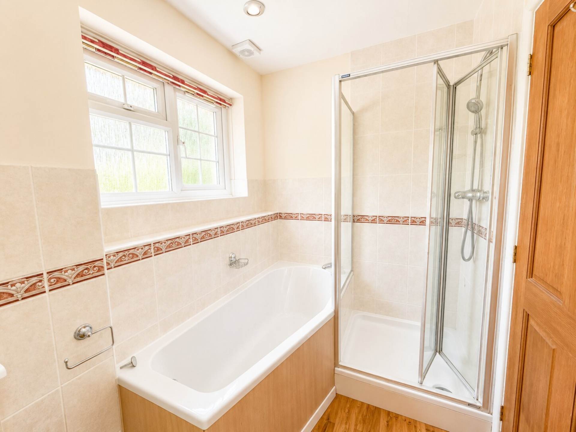 Barn End, Marshfield, Image 19