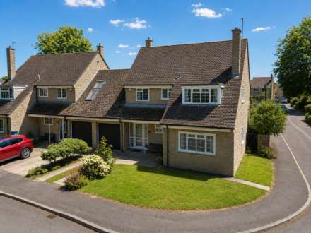 Barn End, Marshfield, Image 1