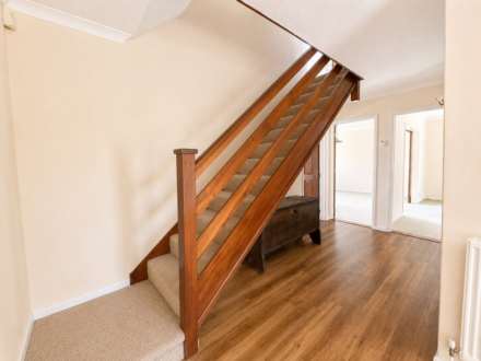 Barn End, Marshfield, Image 22