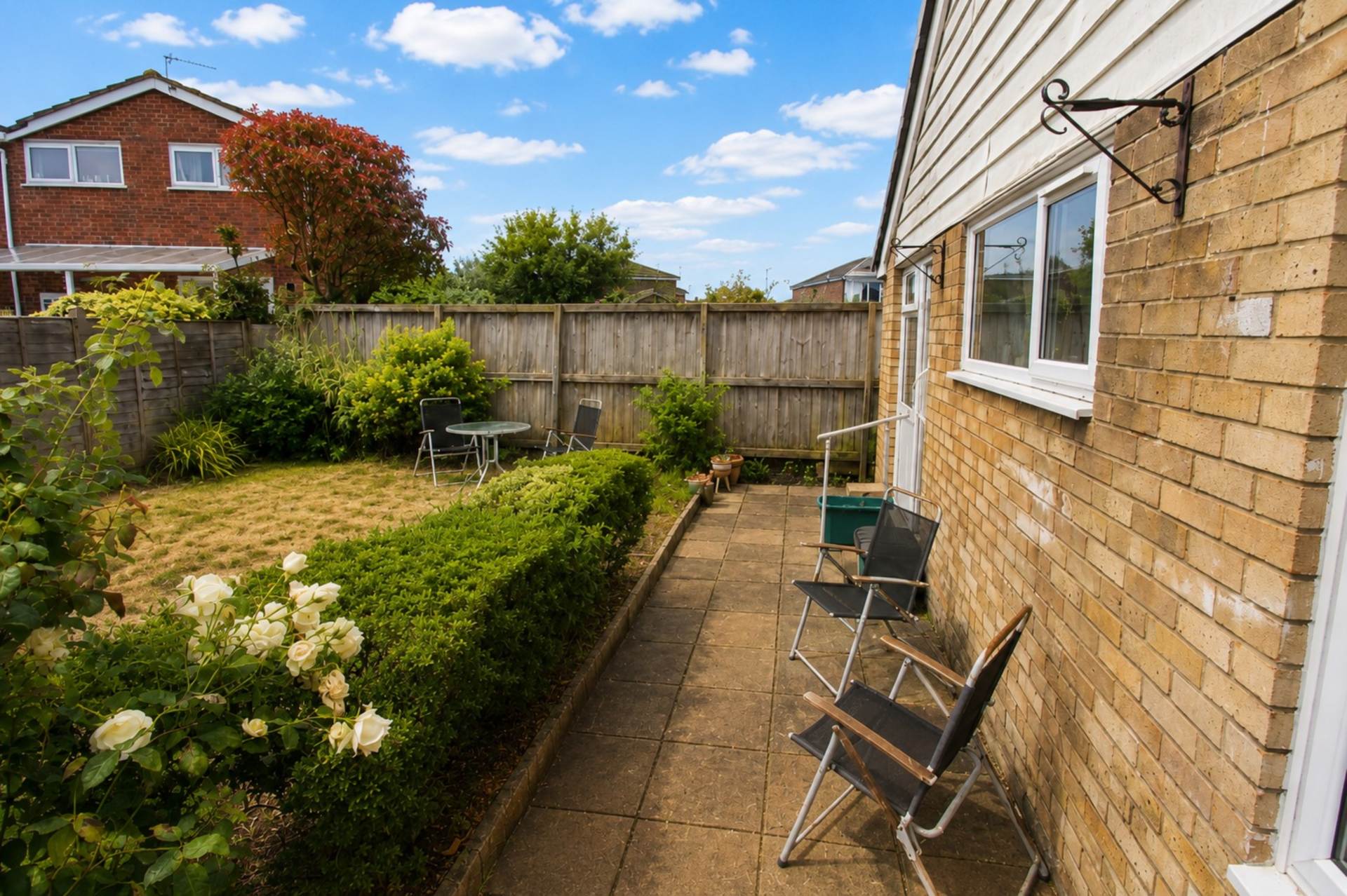 Mead Vale**2 Bedrooms**Large Lounge**Garage & Parking**Sunny Rear Garden**, Image 11
