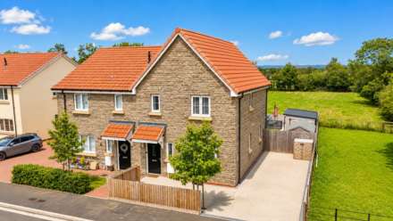 Sedgemoor Close, Lympsham